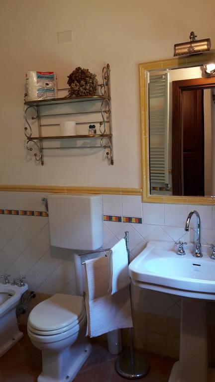 Residenza Il Platano Fortilizio Di Campiglia ラポラーノ・テルメ エクステリア 写真
